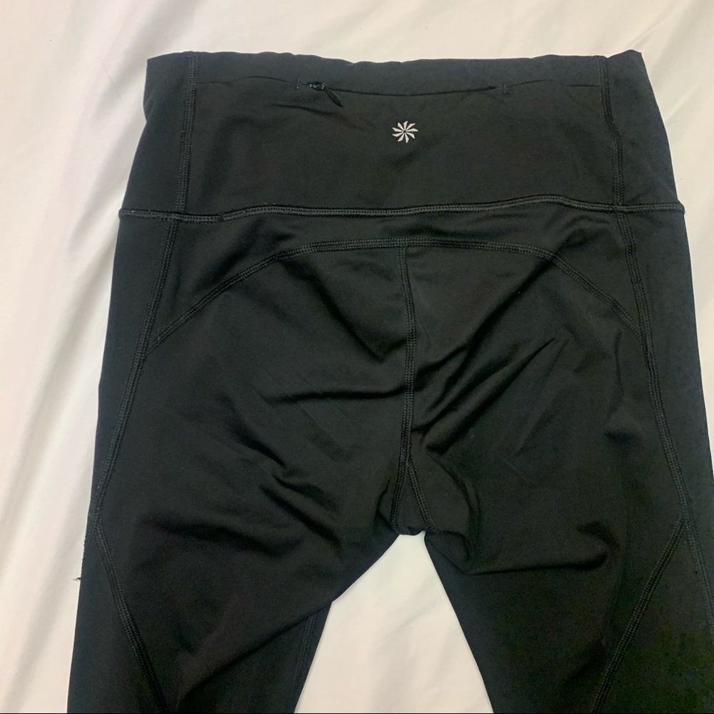LAST CHANCE athleta challenge 7/8 tight - XS petite - Picture 6 of 8